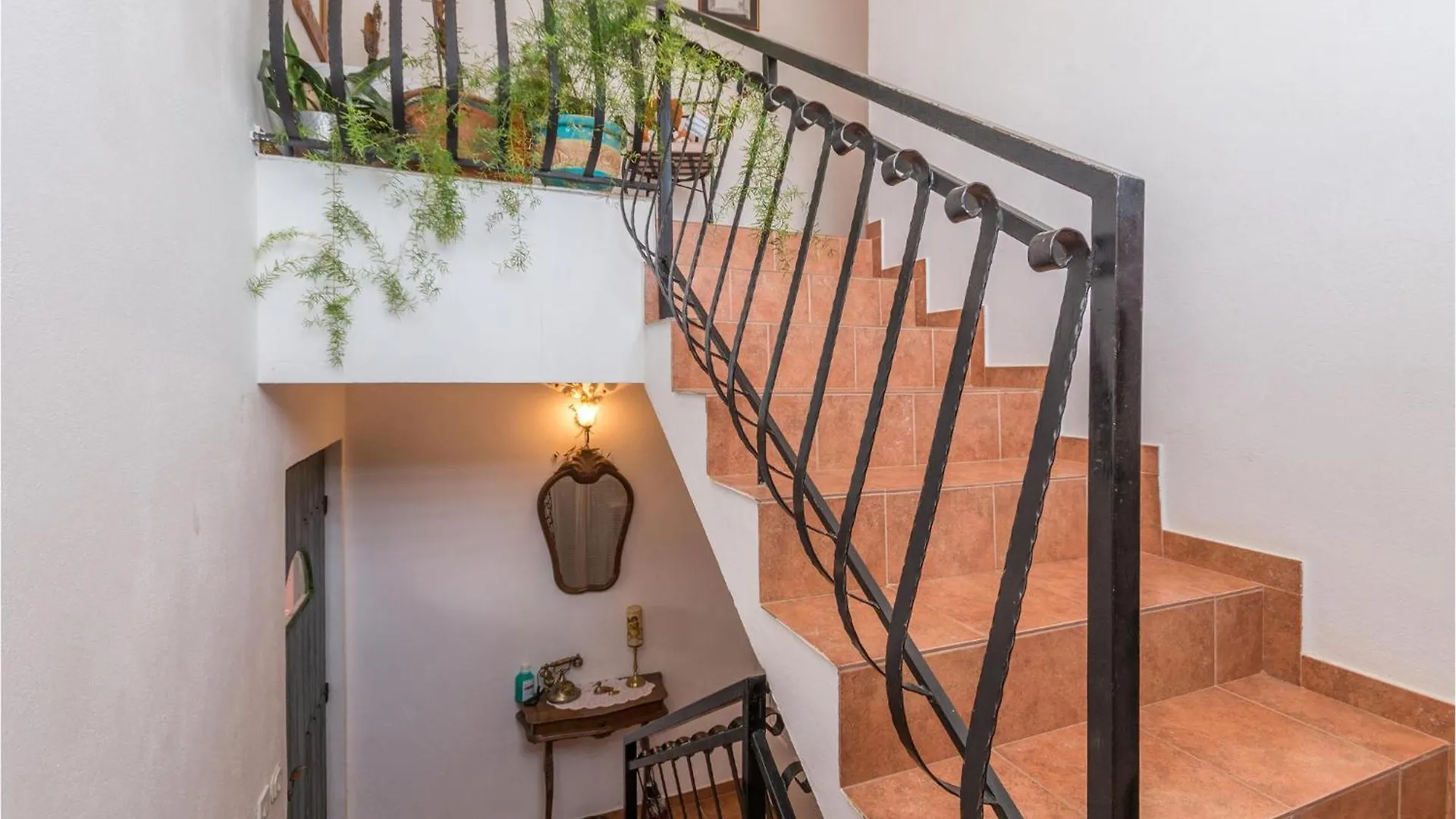 Gorgeous Apartment In Sukosan With Kitchen
