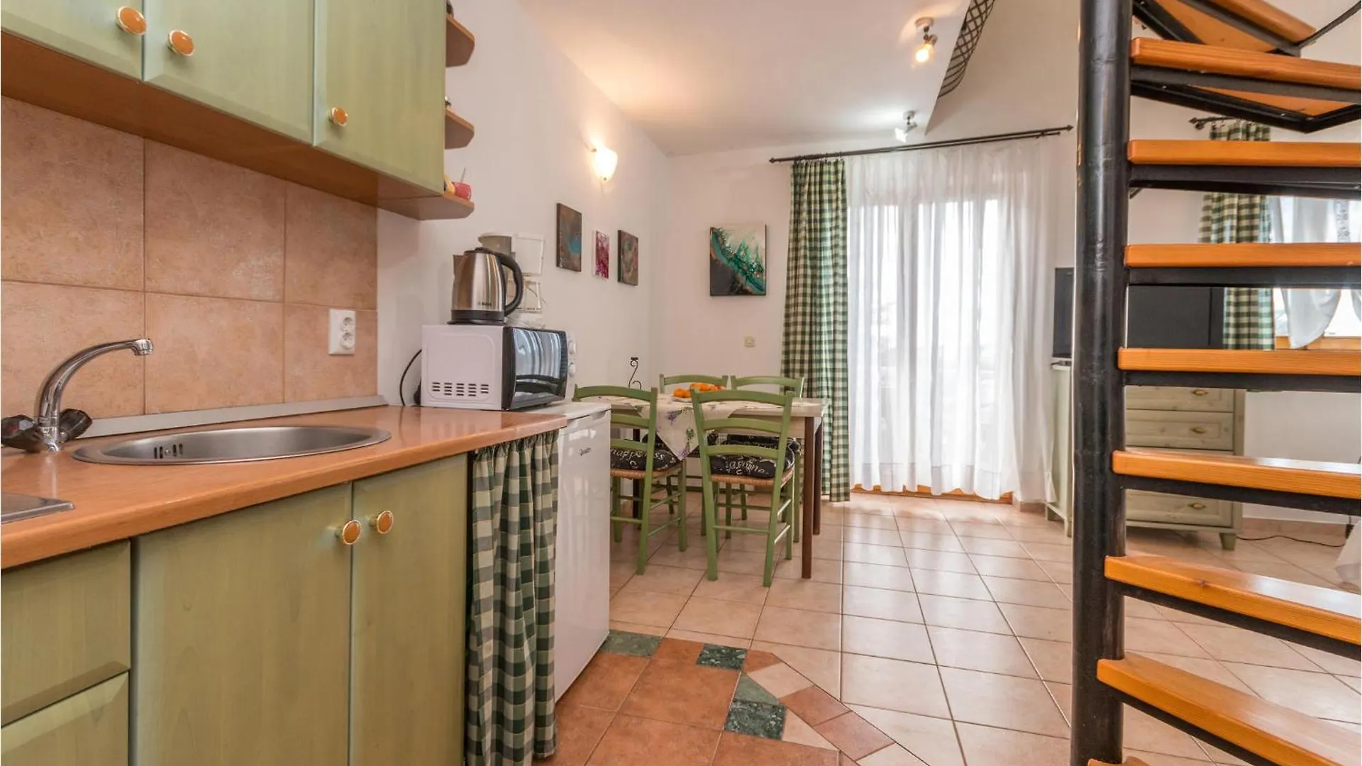 Gorgeous Apartment In Sukosan With Kitchen