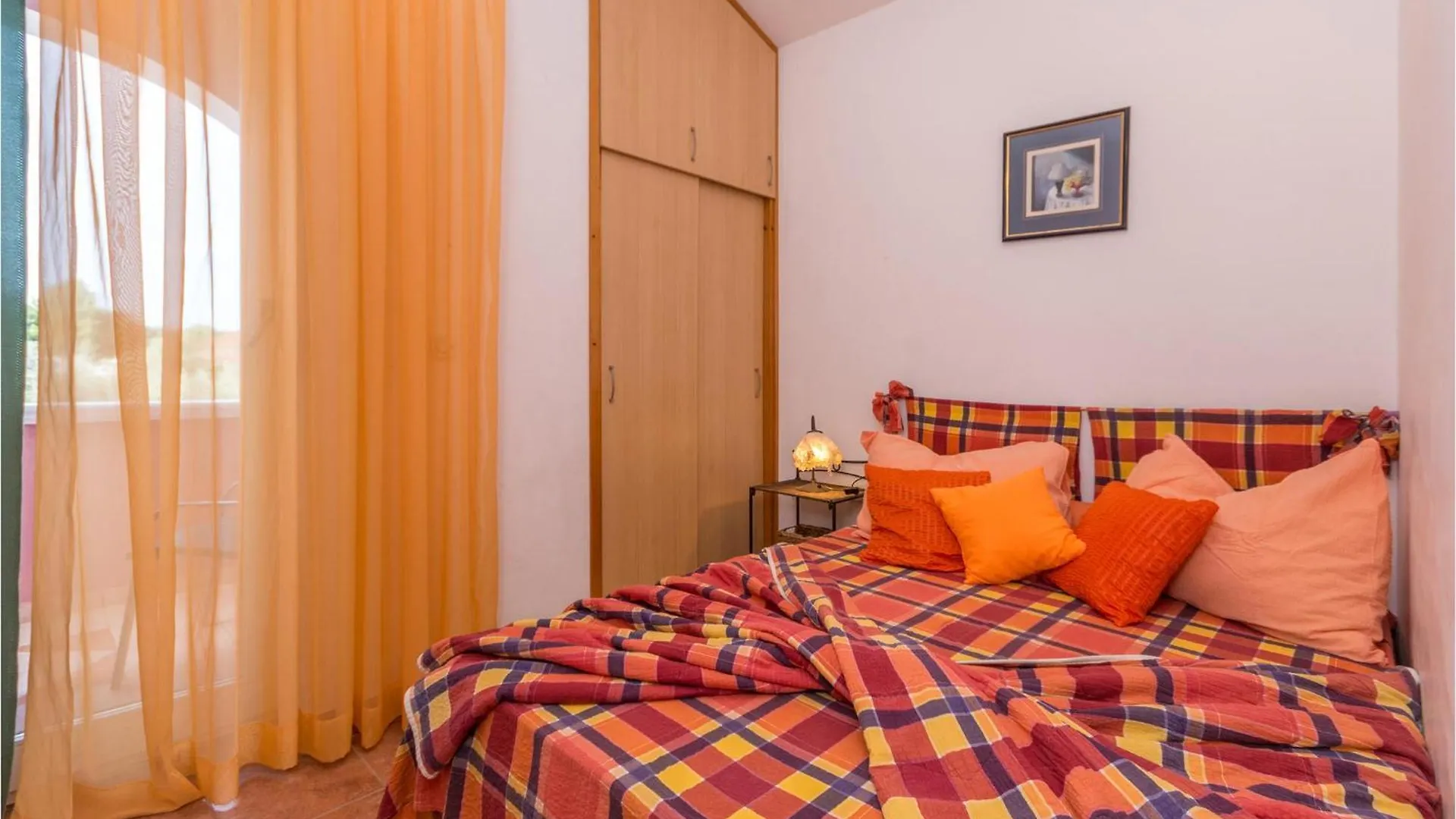 Gorgeous Apartment In Sukosan With Kitchen 0*,  Horvátország